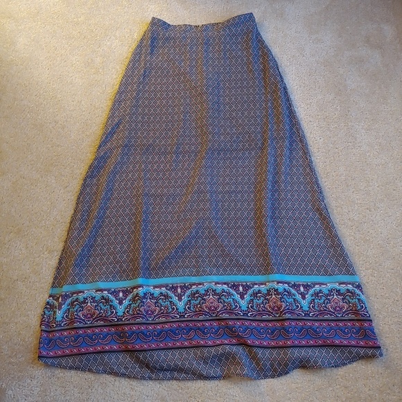 Rue 21 semi sheer maxi skirt with mini lining - Picture 1 of 4